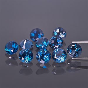 Piatră rotundă, tăietură conică - Topaz London Blue 6 MM