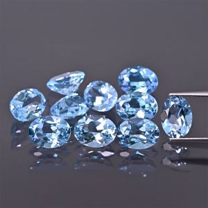 Piatră ovală, tăietură conică - Topaz Sky 6x4 MM